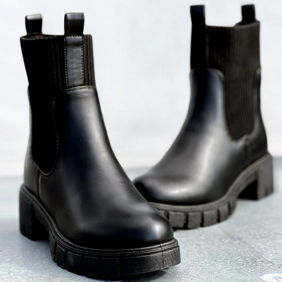 NEW Black Chunky Lug Sole Platform Elastic Cute Ankle Sock Boots Chelsea Bootie - Picture 2 of 12